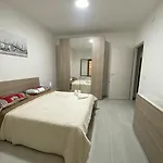 Appartement Spritz 2 Matrimoniali 7-9 Posti Letto Siniscola